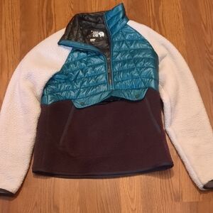 Mountain Hardware Altius Hybrid Fleece